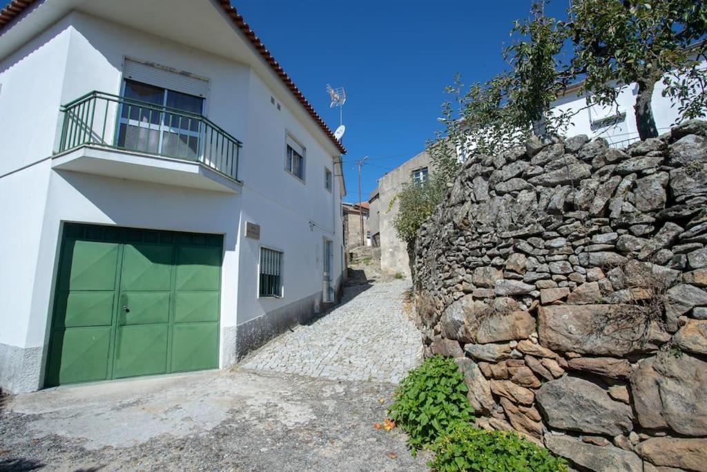 Casa Do Outeiro Villa Meda Exterior photo